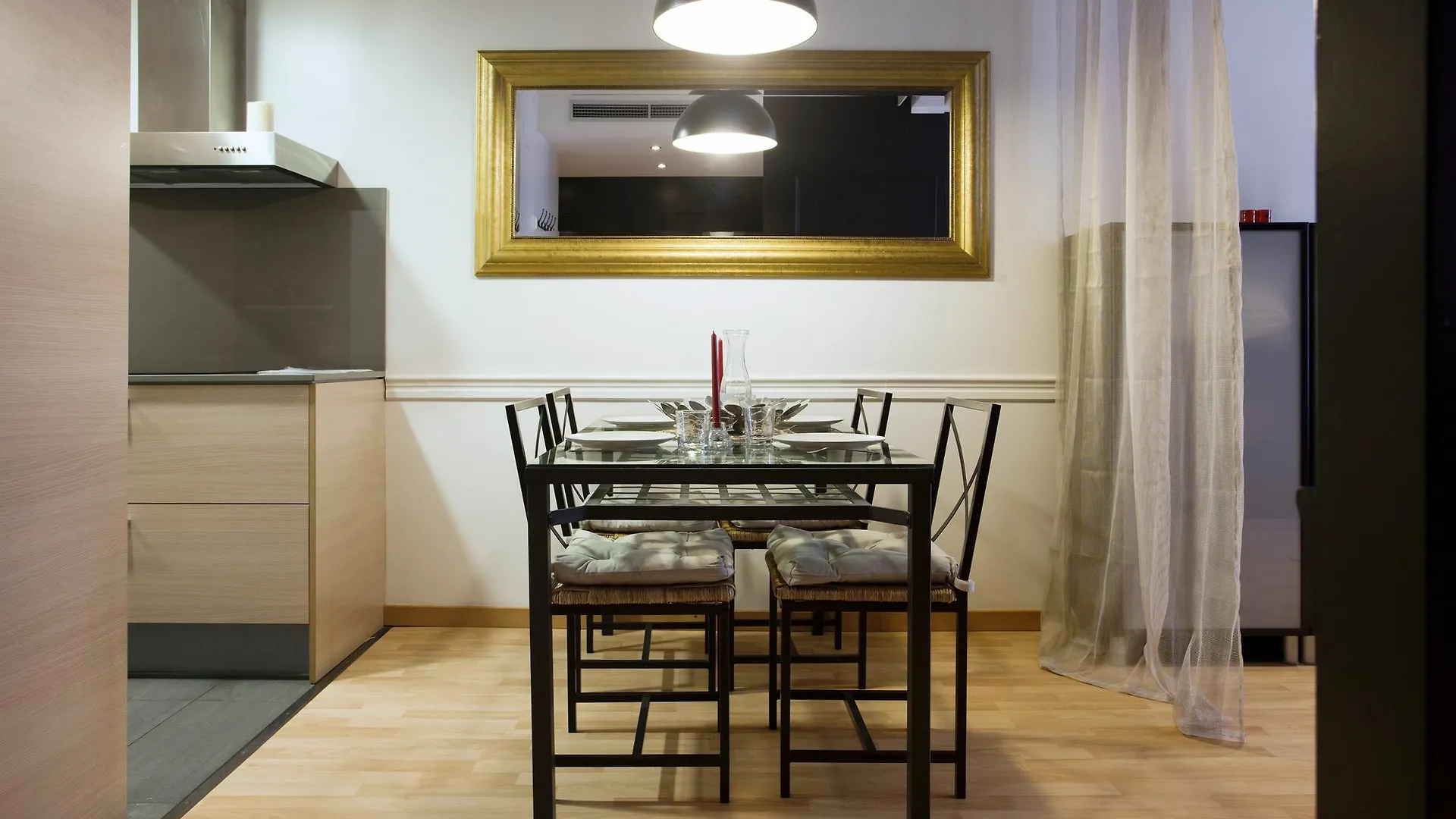 Espai Barcelona Paralel Apartments