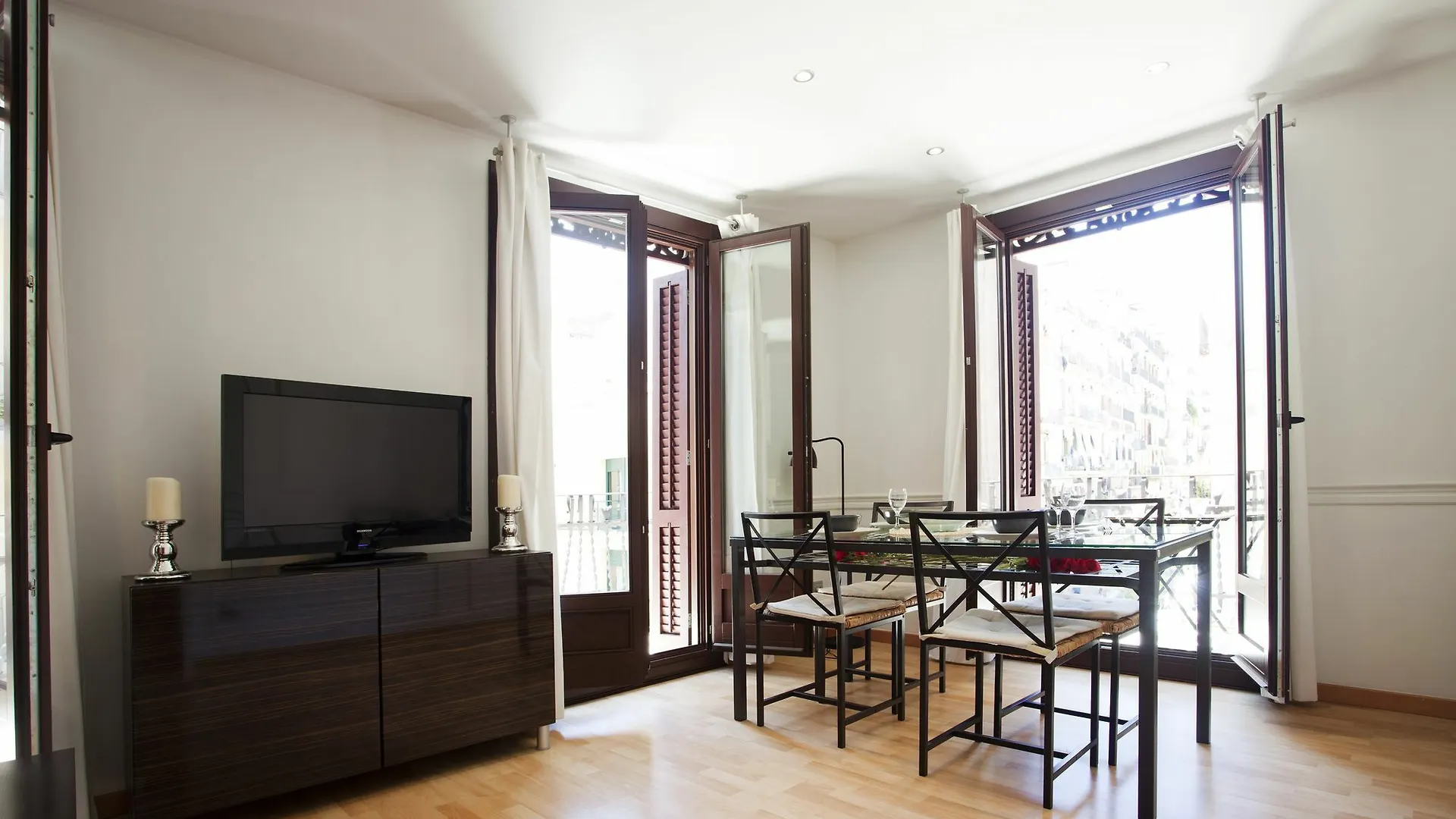 Espai Barcelona Paralel Apartments